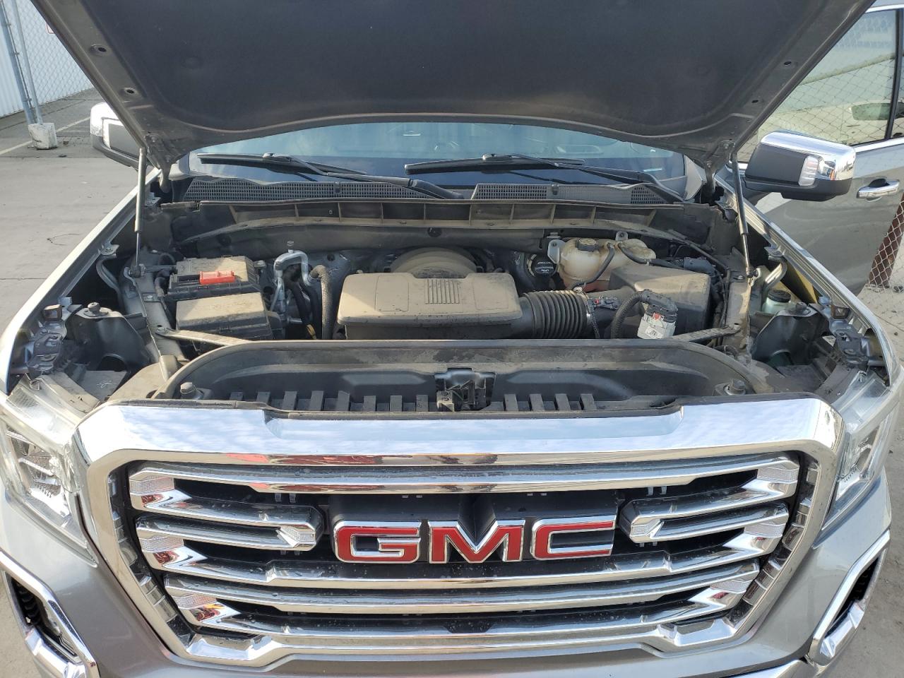 2020 GMC Sierra - Image 11