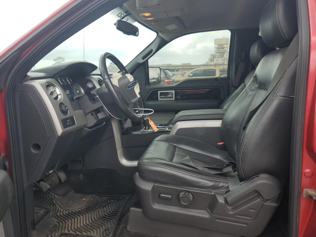 2010 Ford F-150 - Image 7