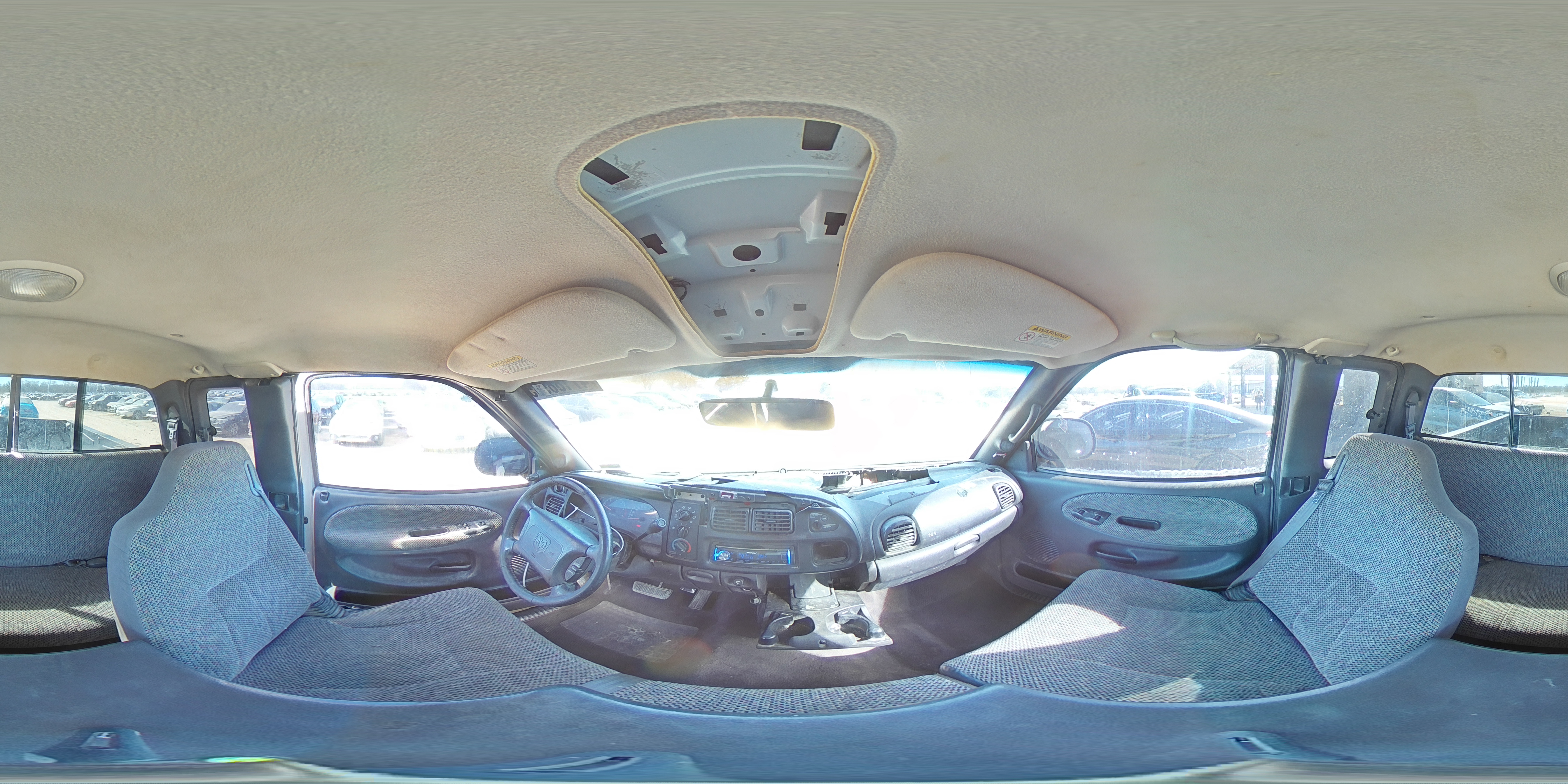 2000 Dodge RAM - Image 12