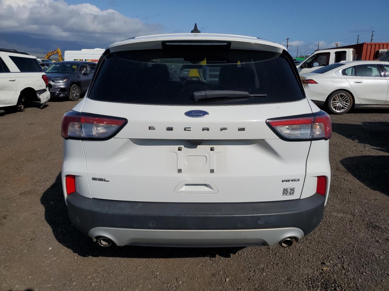 2022 Ford Escape - Image 6