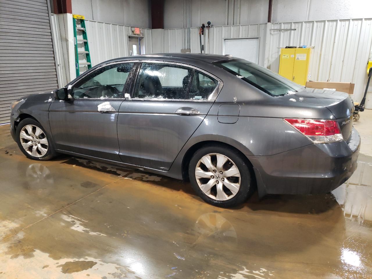 2008 Honda Accord - Image 2