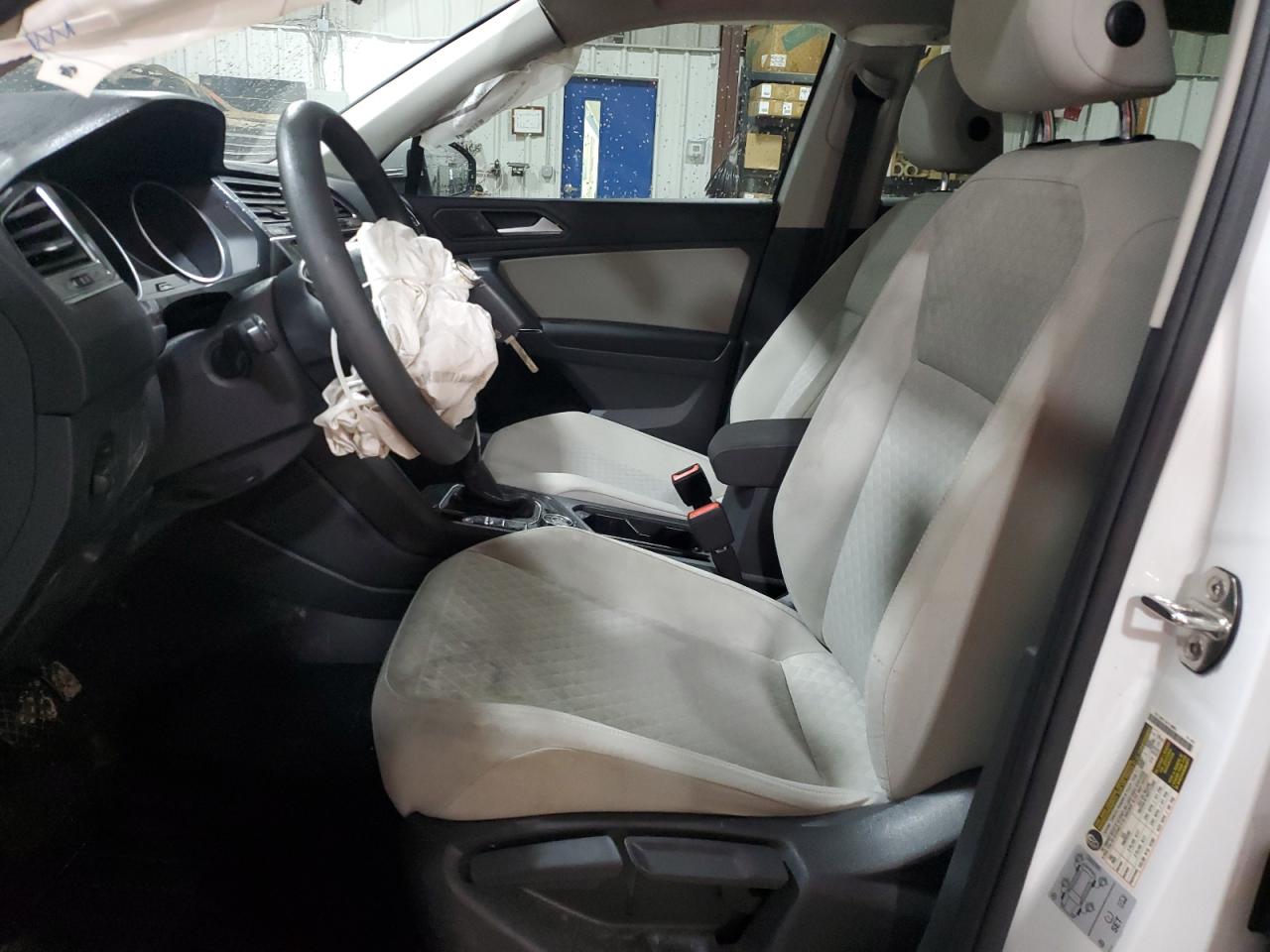 2020 Volkswagen Tiguan - Image 7