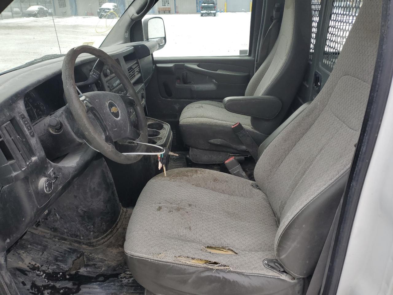 2013 Chevrolet Express - Image 7