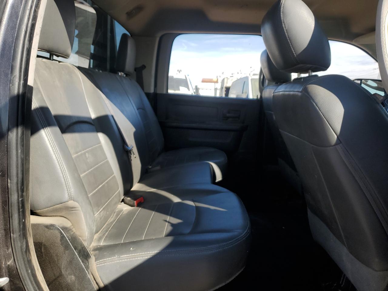 2018 RAM 3500 - Image 11