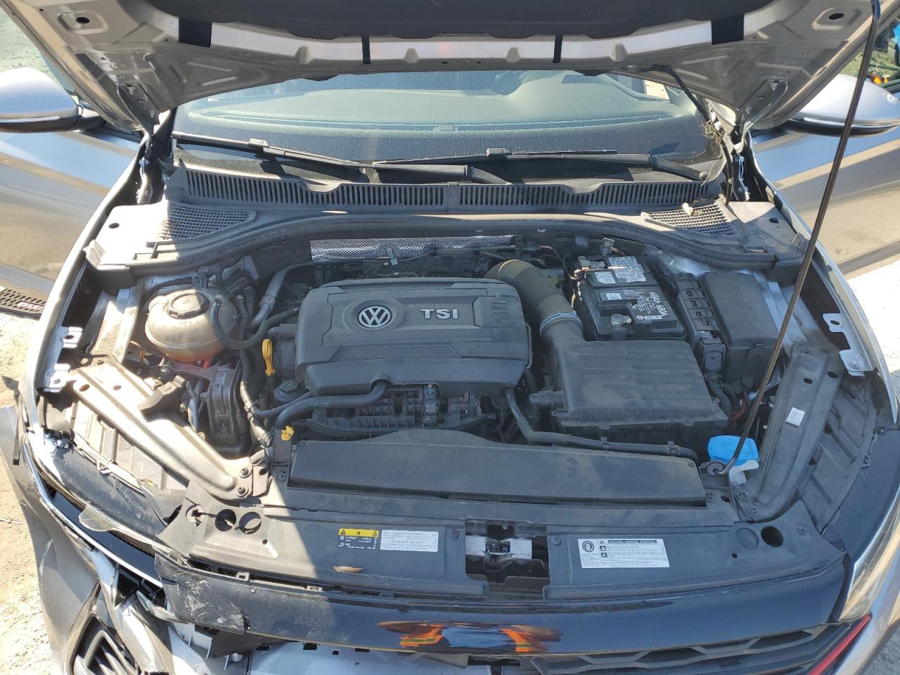 2019 Volkswagen Jetta - Image 11