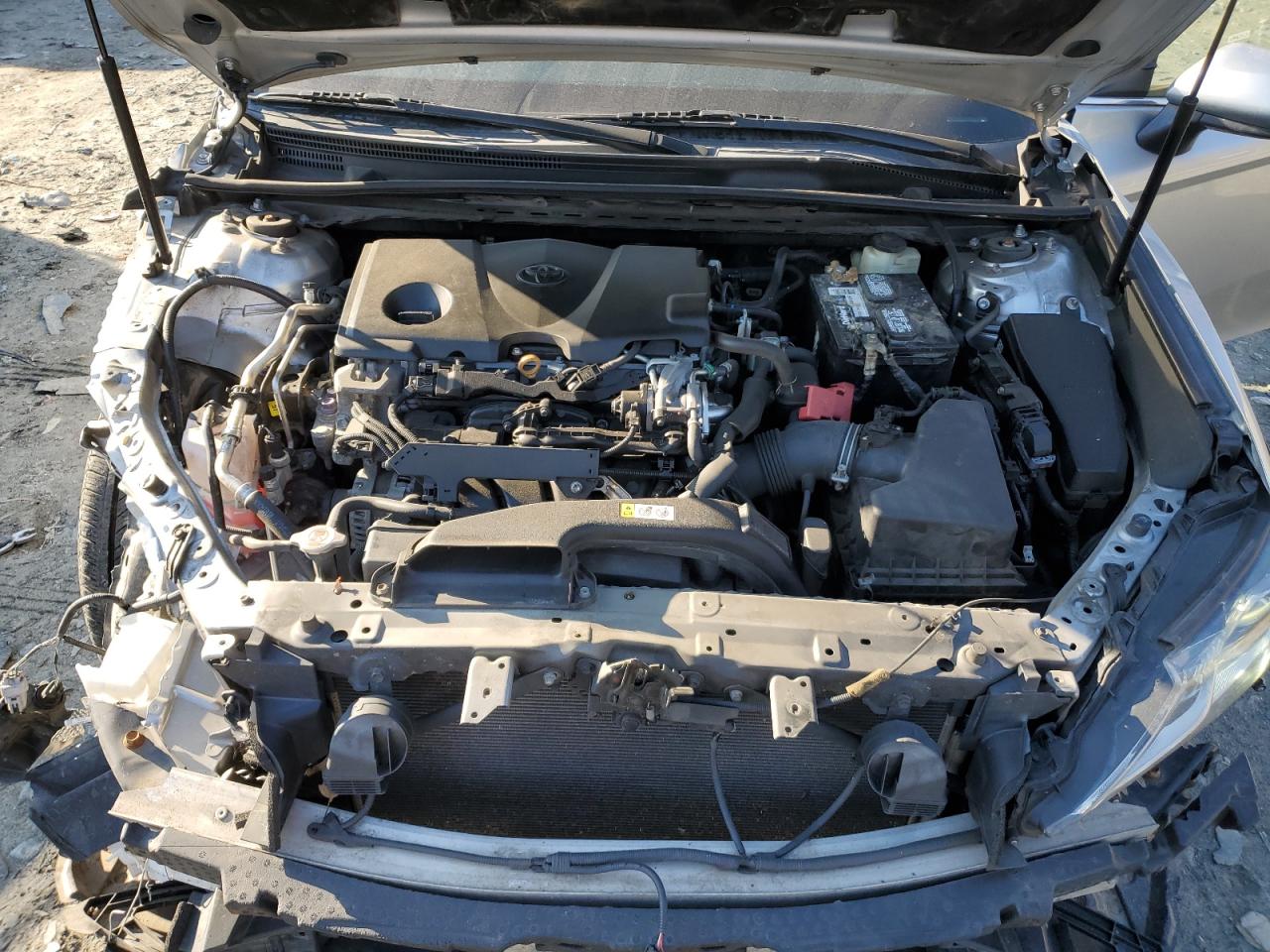 2018 Toyota Camry - Image 11