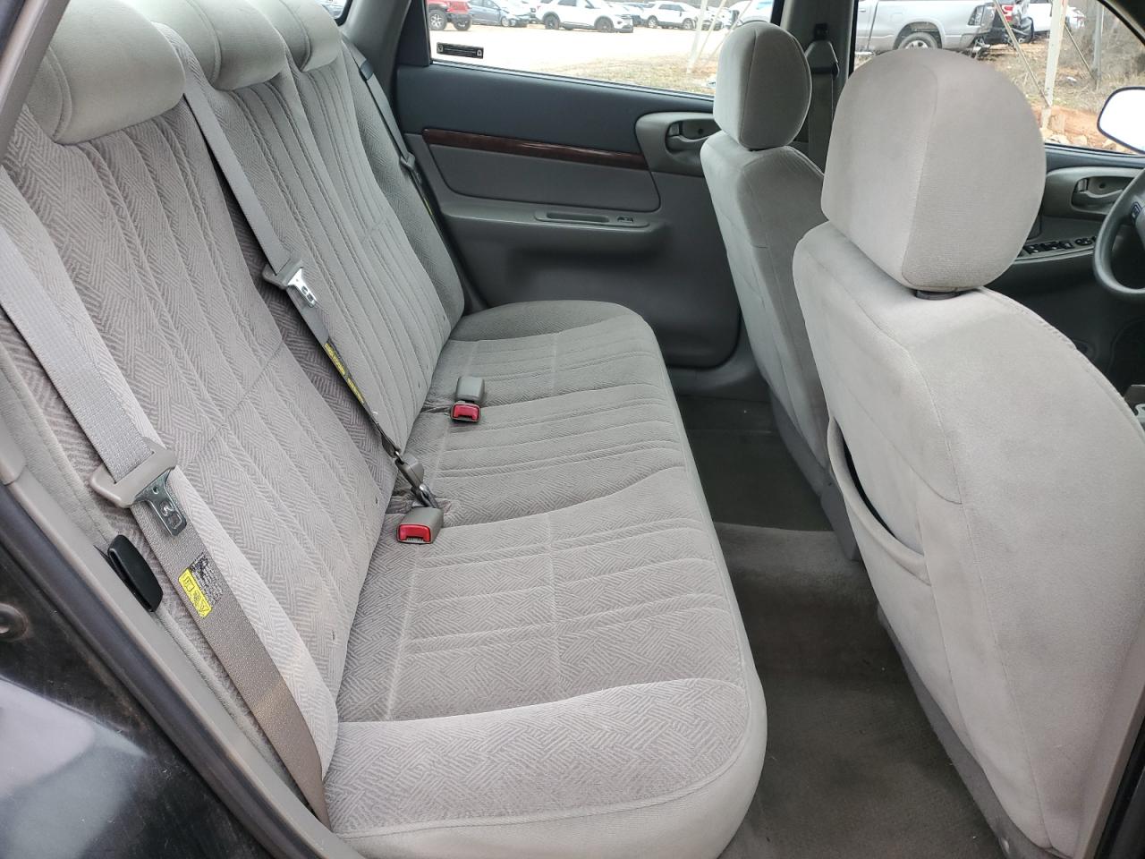 2002 Chevrolet Impala - Image 11