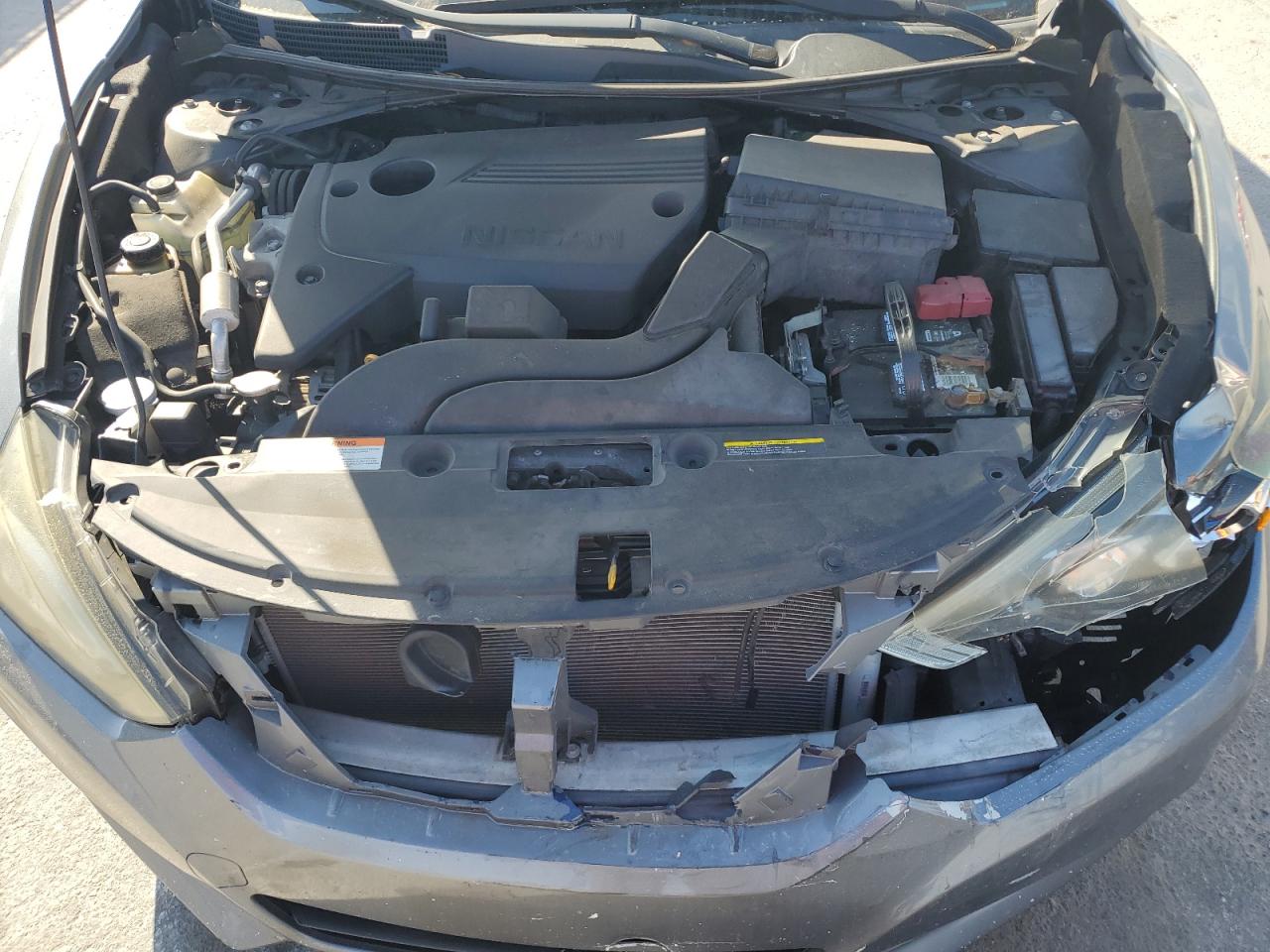2016 Nissan Altima - Image 11