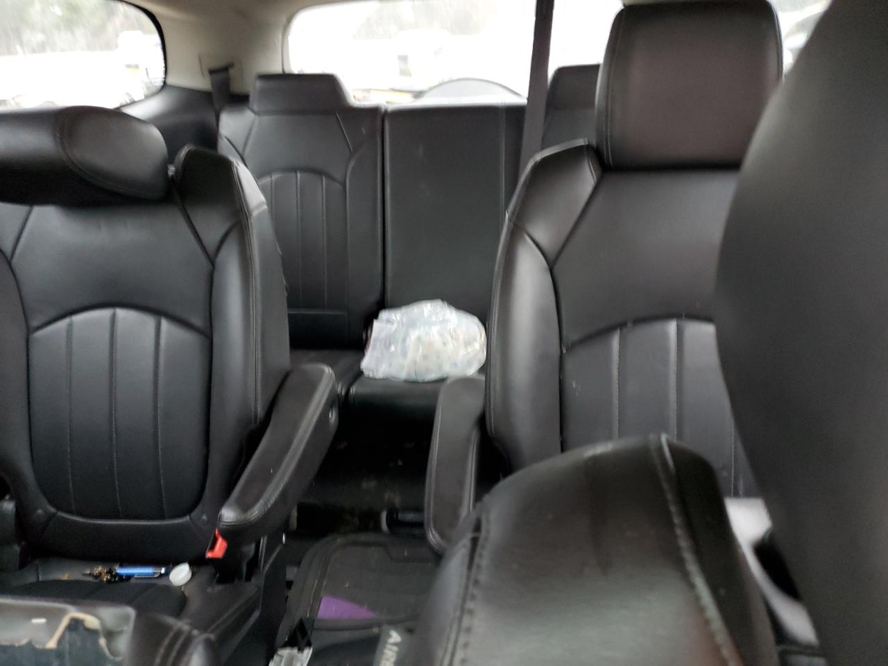 2017 Buick Enclave - Image 10