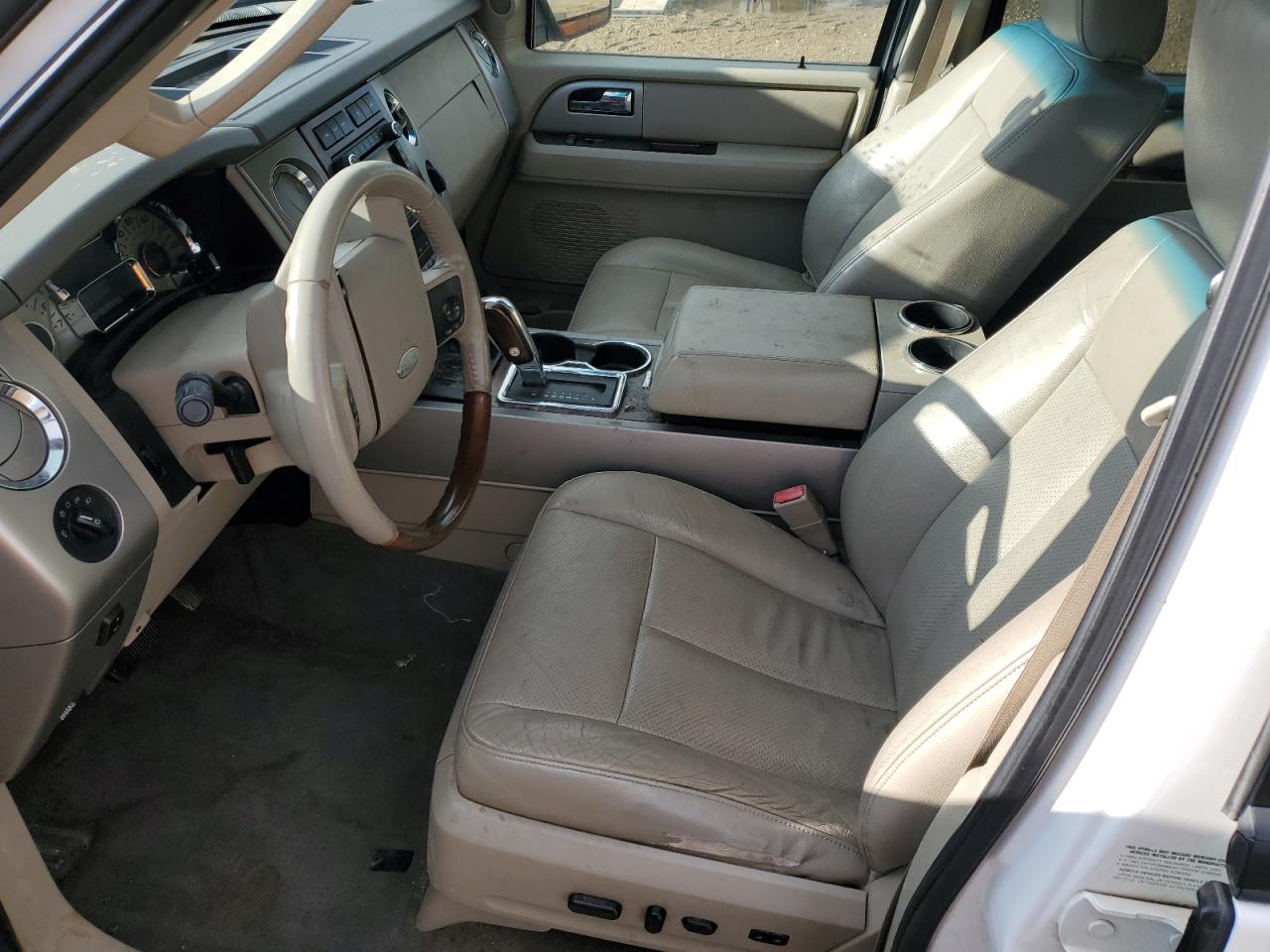 2010 Ford Expedition - Image 7