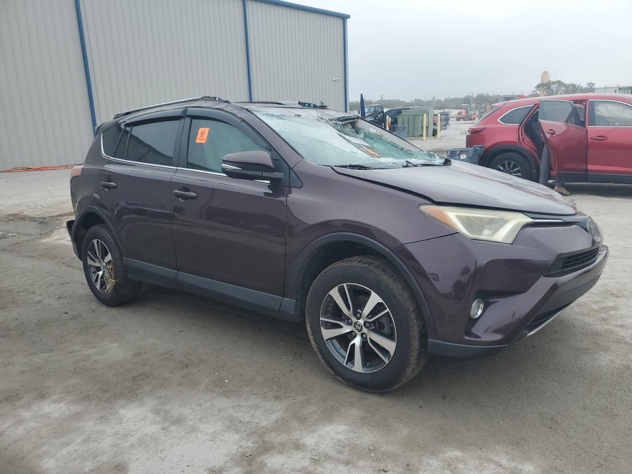 2017 Toyota RAV 4 - Image 4