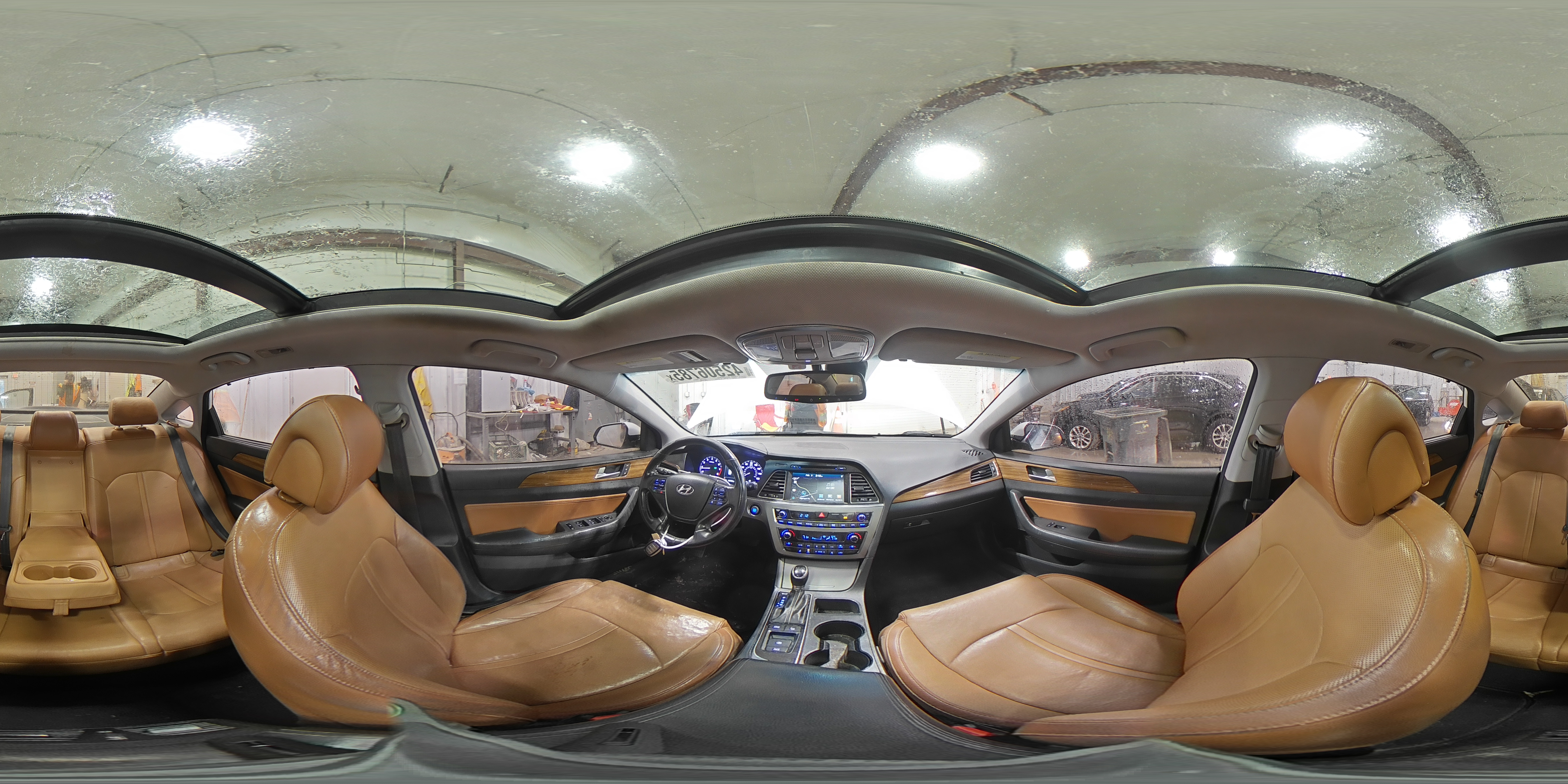 2015 Hyundai Sonata - Image 14