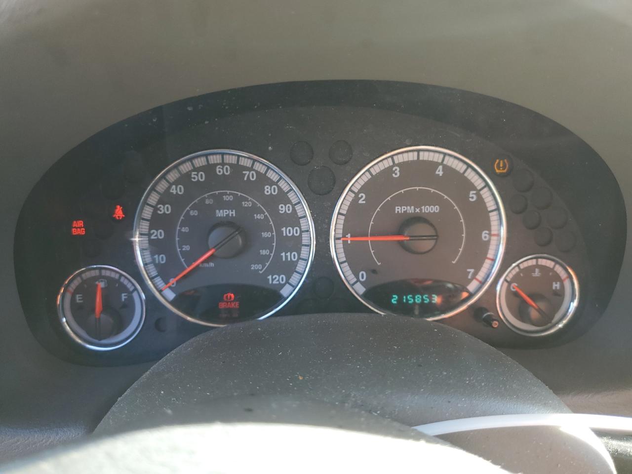 2005 Jeep Liberty (North America) - Image 9