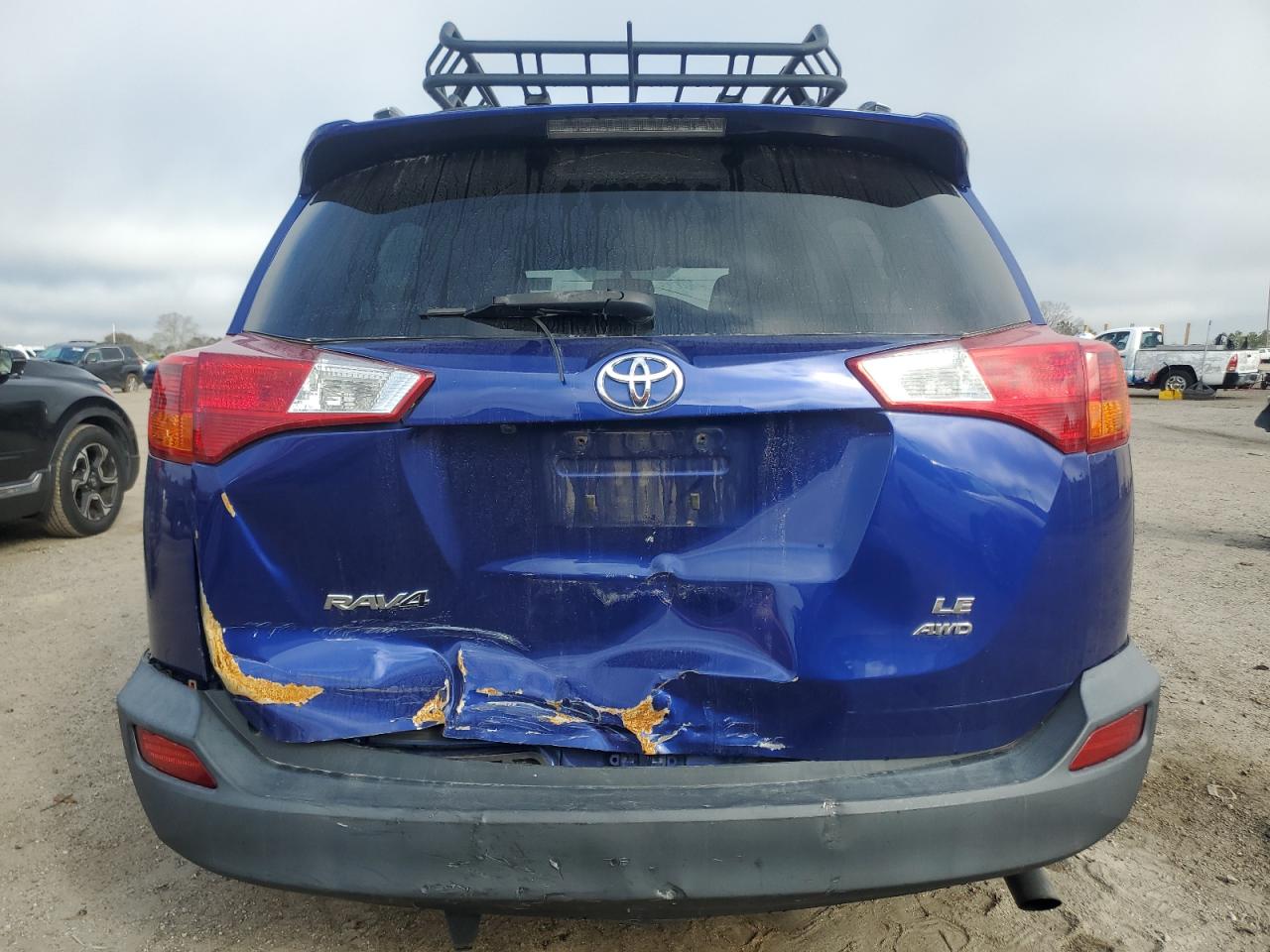 2015 Toyota RAV 4 - Image 6