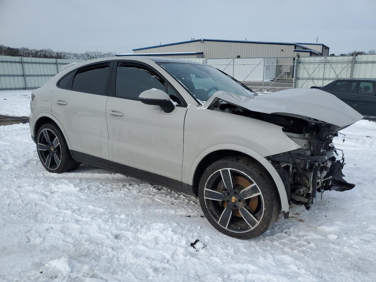 2021 Porsche Cayenne - Image 4
