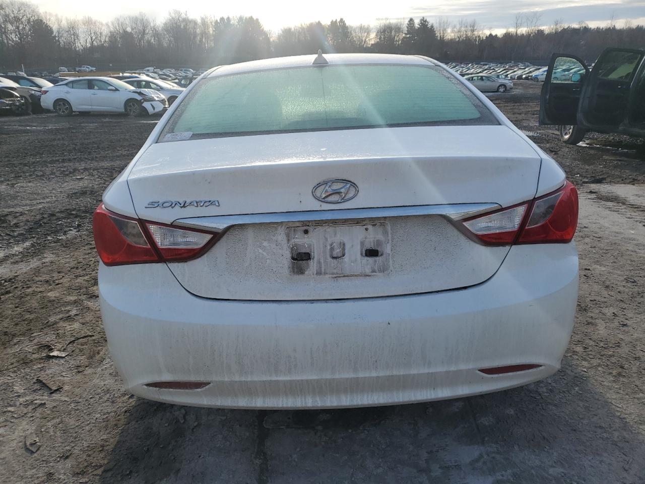 2012 Hyundai Sonata - Image 6
