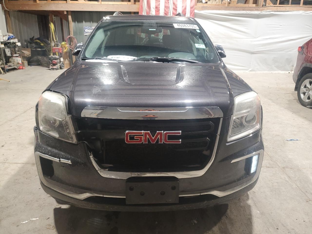 2016 GMC Terrain - Image 5