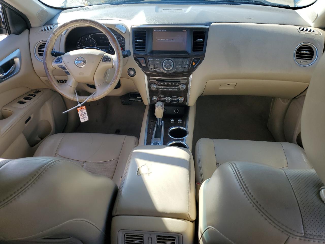 2014 Nissan Pathfinder - Image 8