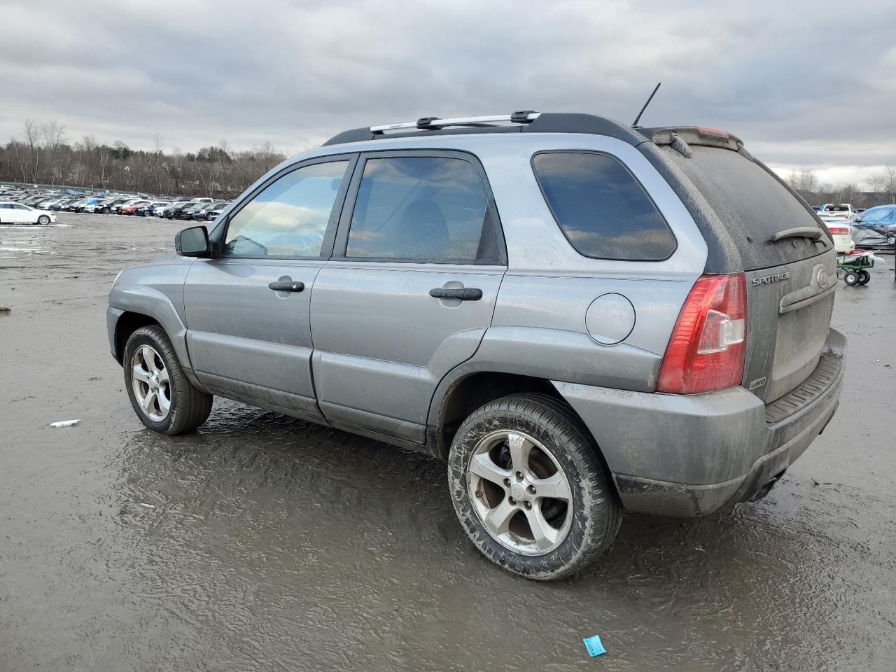 2009 Kia Sportage - Image 2