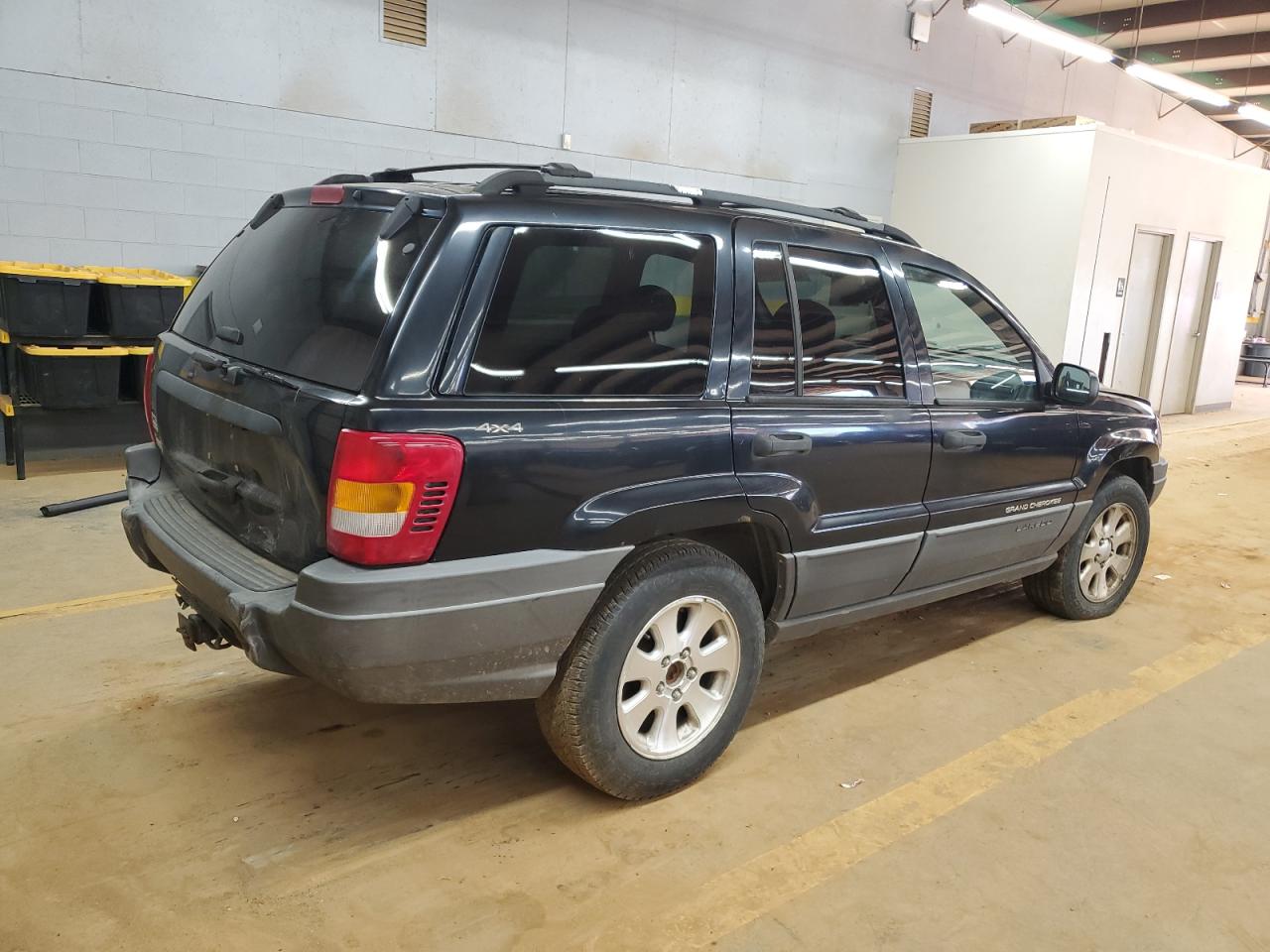 2001 Jeep Grand Cherokee - Image 3