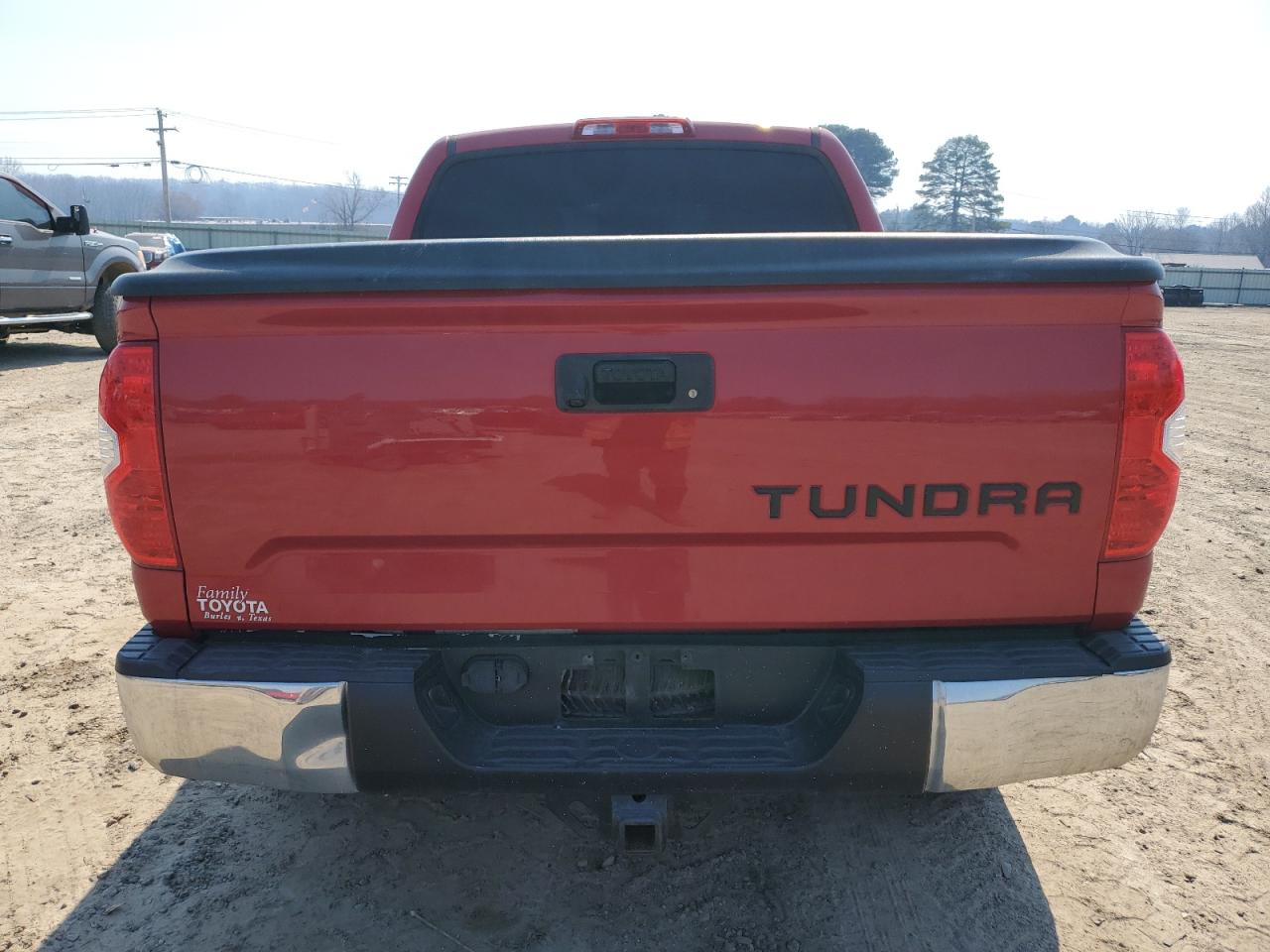 2016 Toyota Tundra - Image 6