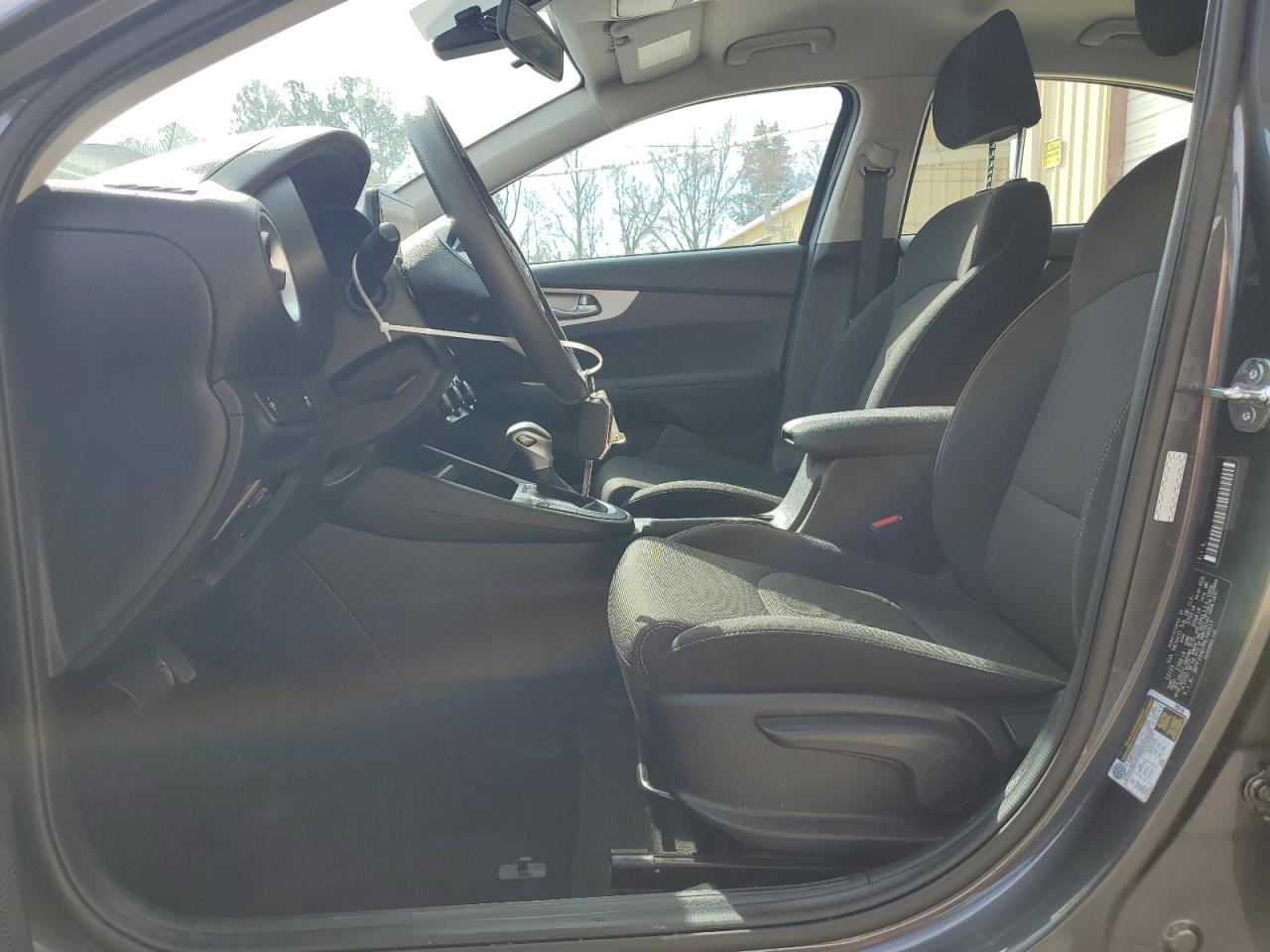 2024 Kia Forte - Image 7