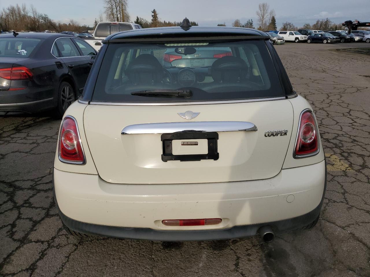 2013 MINI Cooper - Image 6