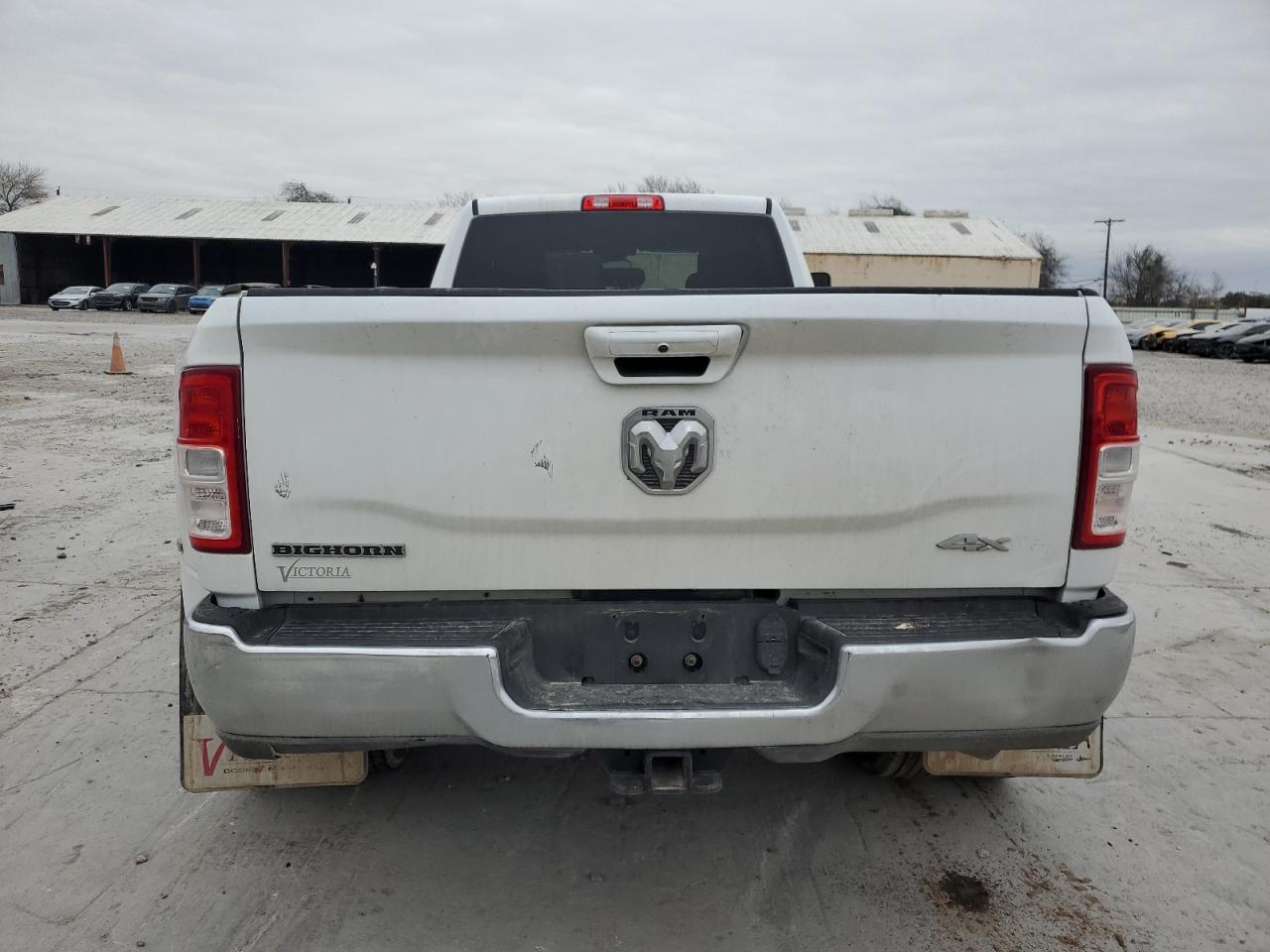 2021 RAM 3500 - Image 6