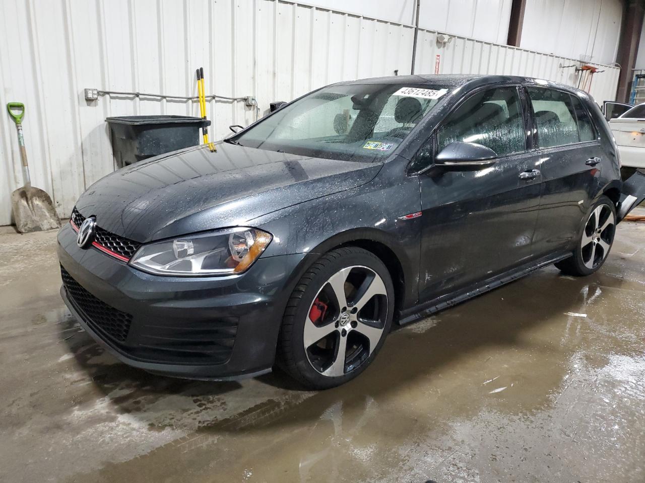 2015 Volkswagen GTI - Image 1
