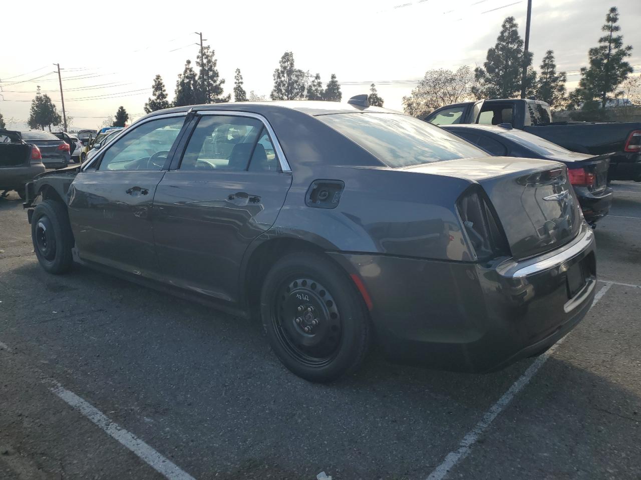 2017 Chrysler 300 - Image 2