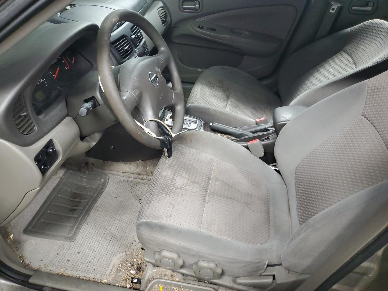 2005 Nissan Sentra - Image 7