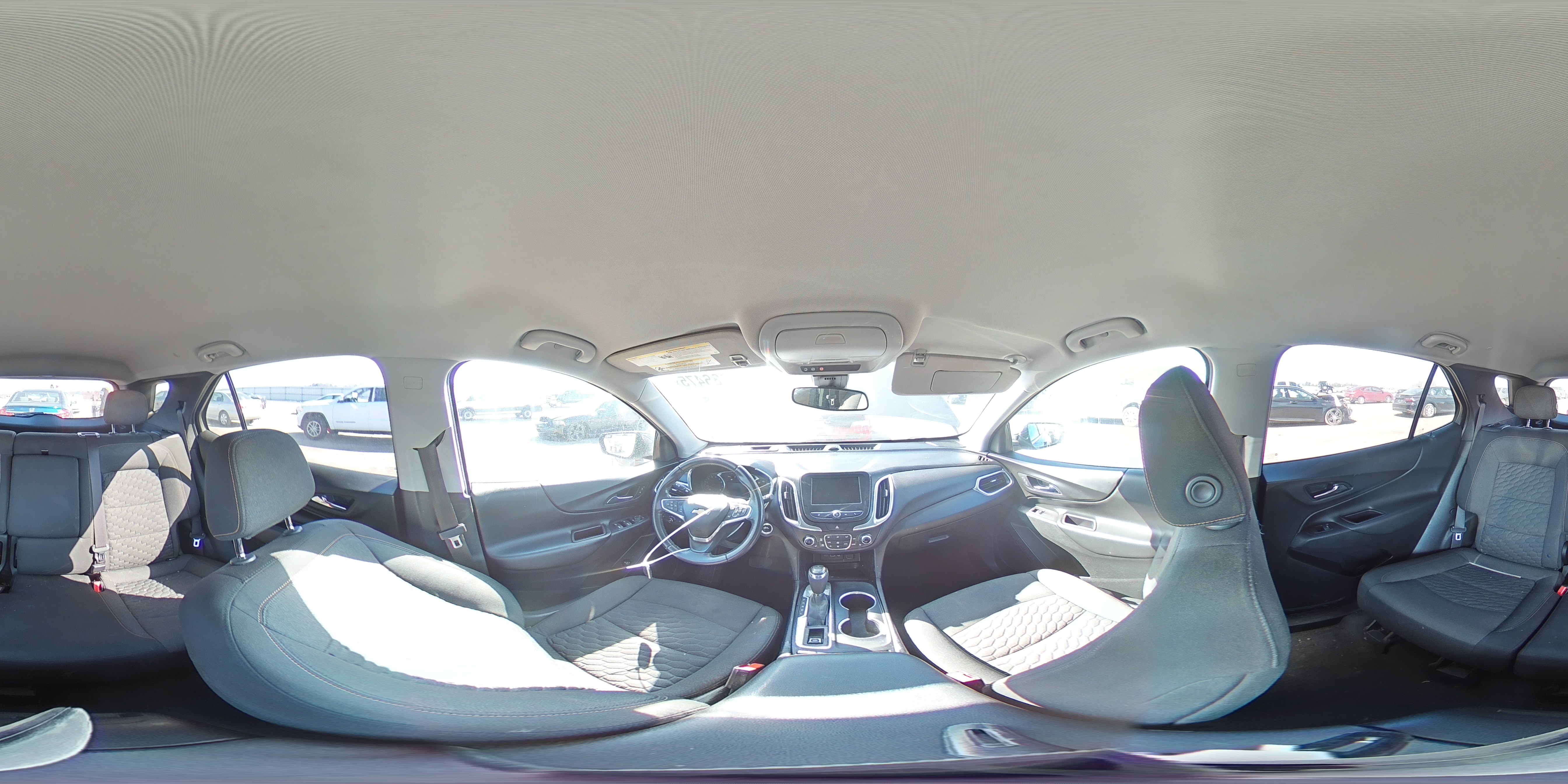 2020 Chevrolet Equinox - Image 13