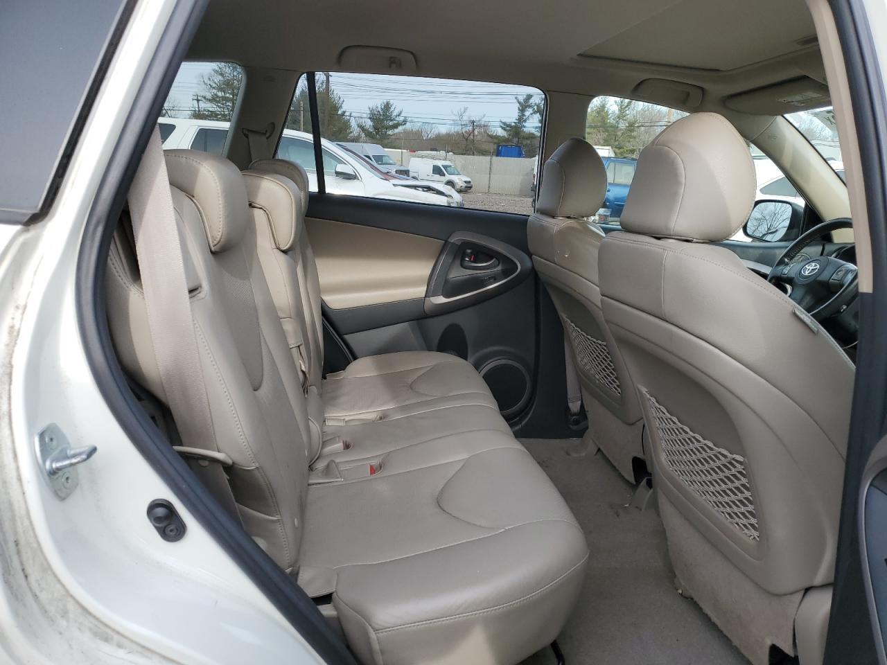 2008 Toyota RAV 4 - Image 11