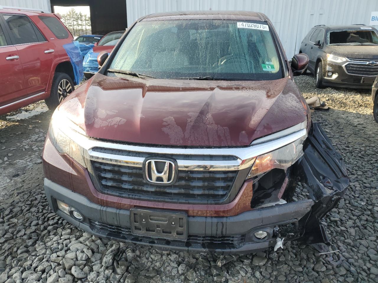 2017 Honda Ridgeline - Image 5