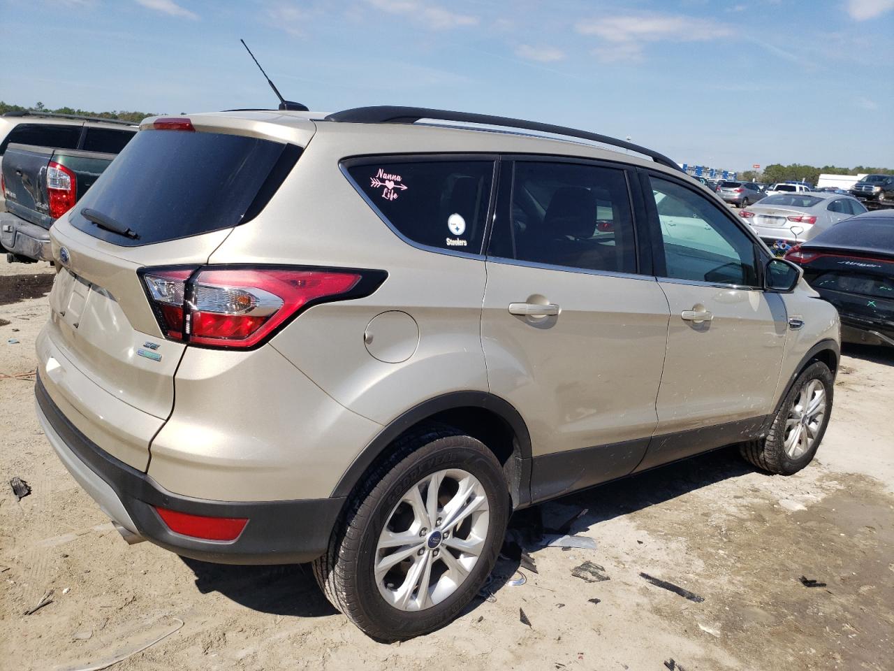 2017 Ford Escape - Image 3