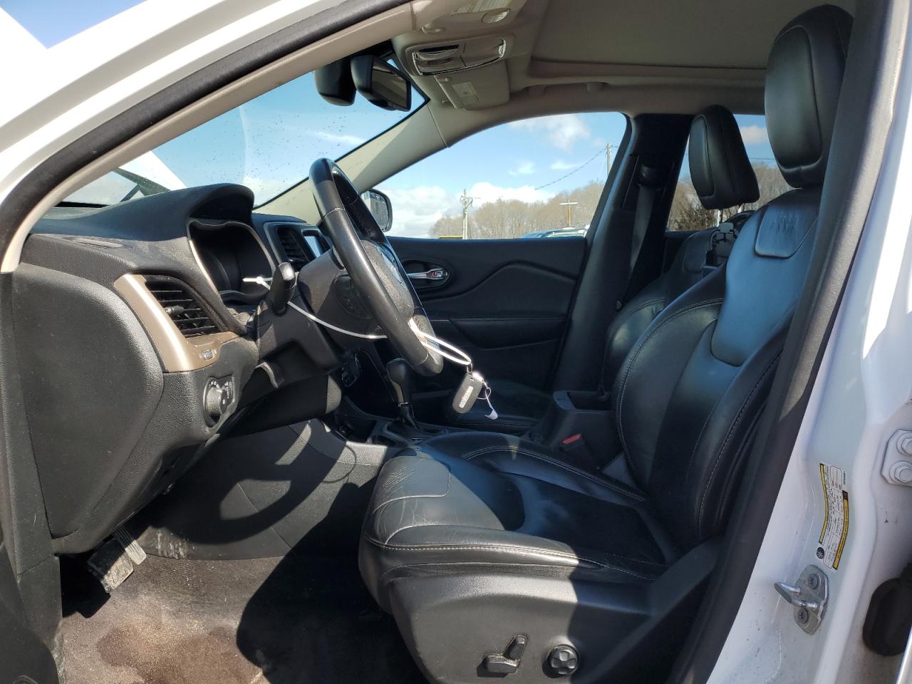 2016 Jeep Grand Cherokee - Image 7