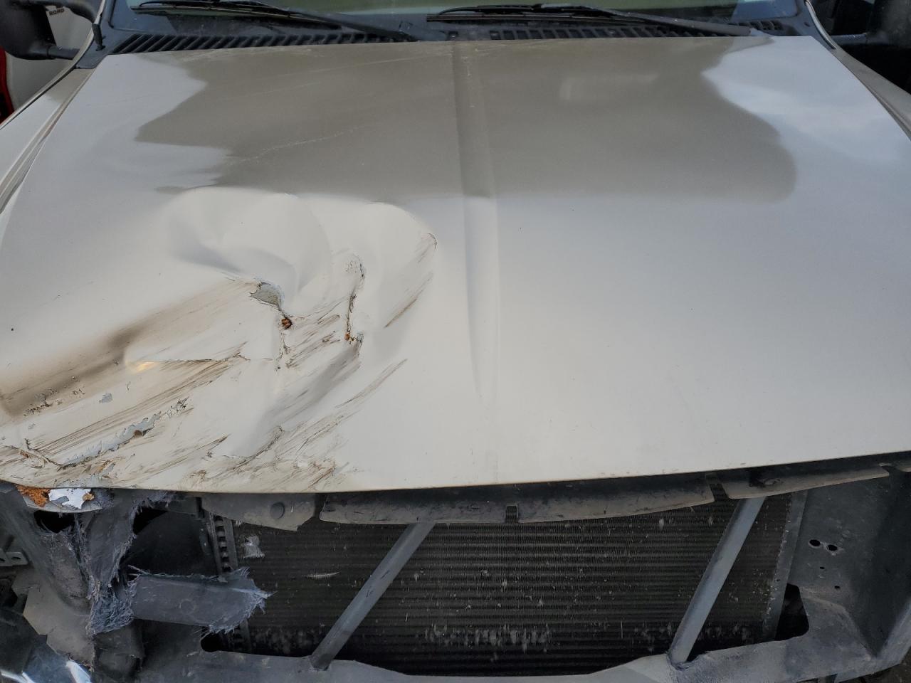 2001 Ford F250 - Image 13