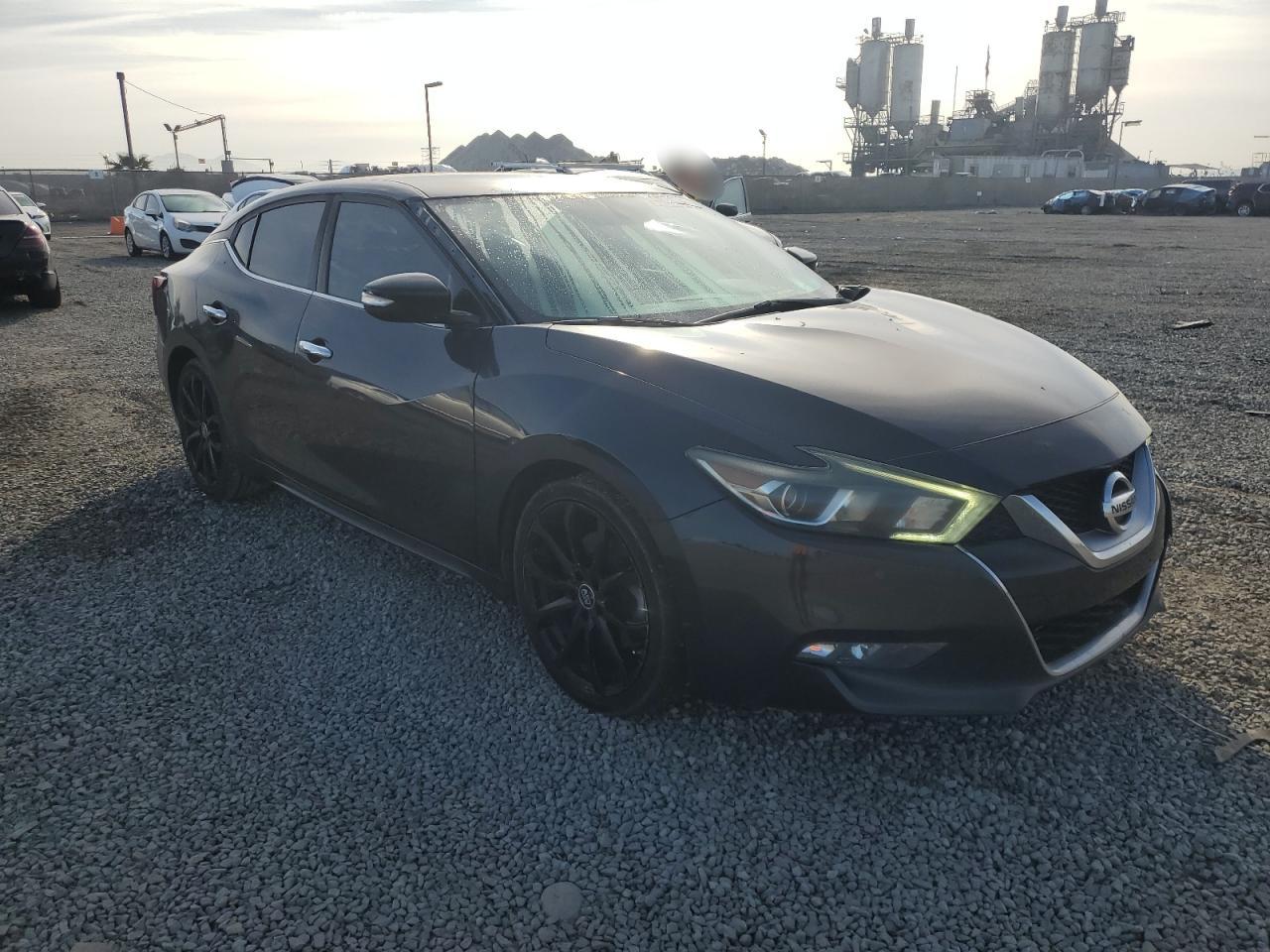 2016 Nissan Maxima - Image 4