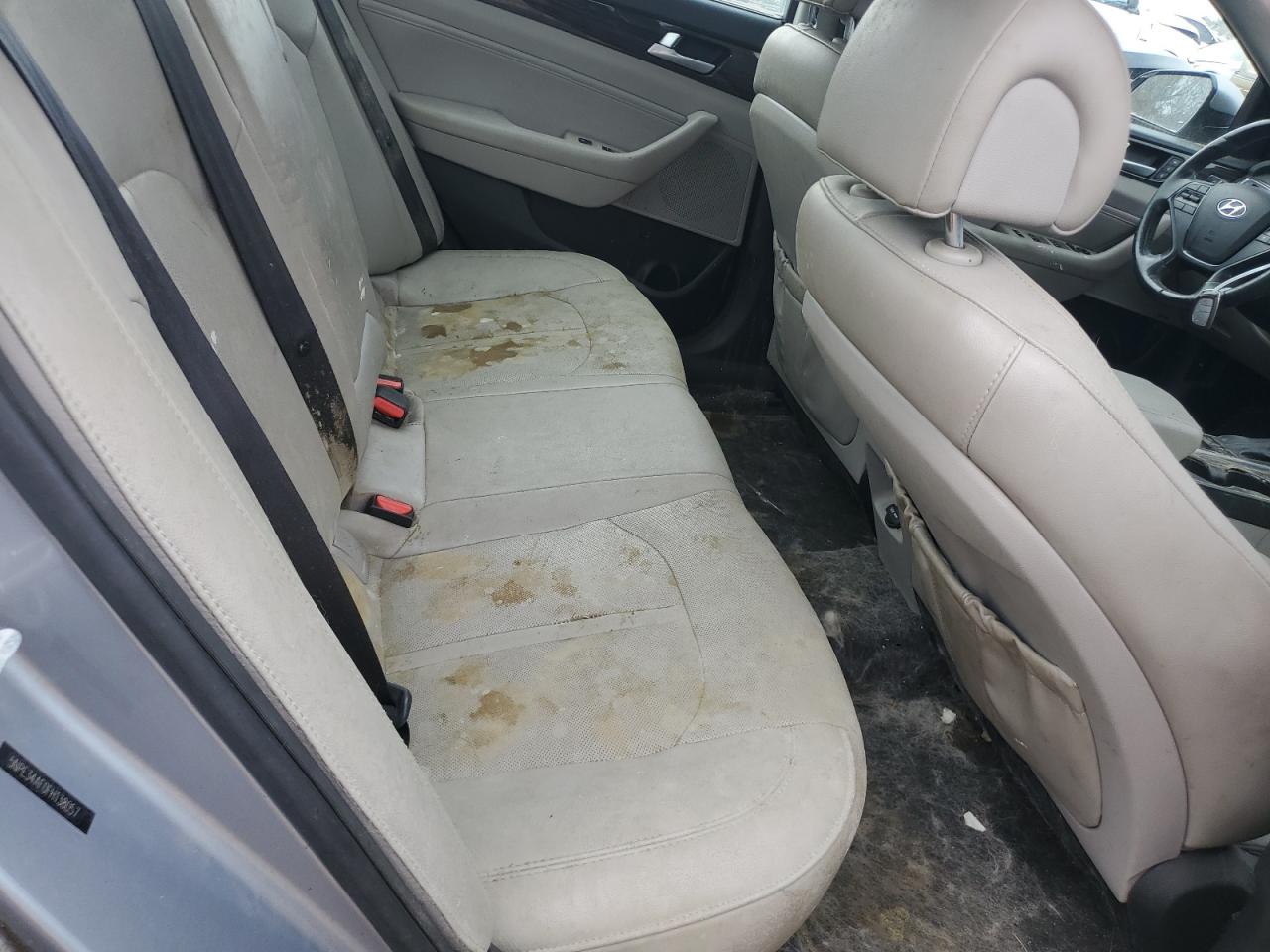 2015 Hyundai Sonata - Image 10