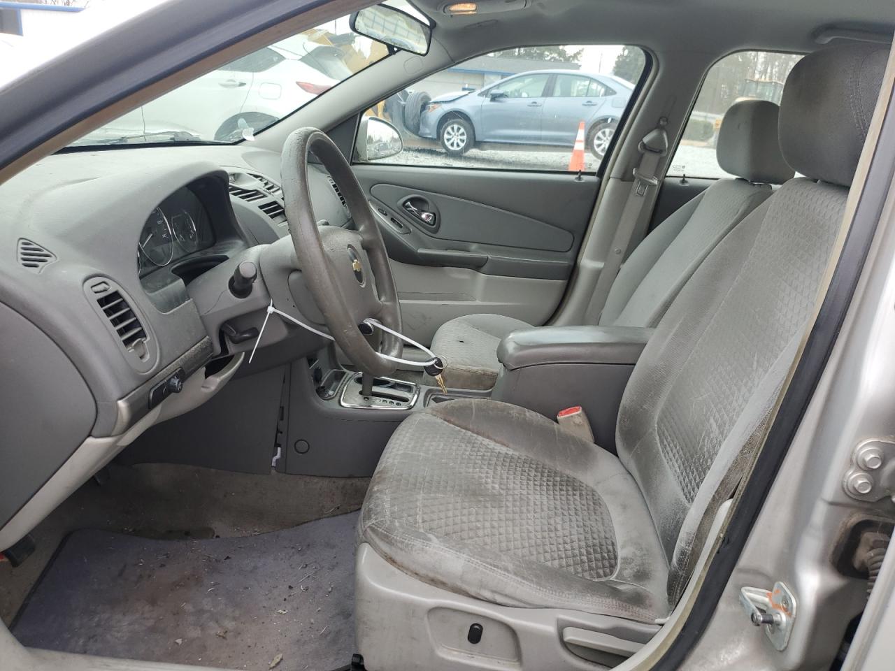 2006 Chevrolet Malibu - Image 7