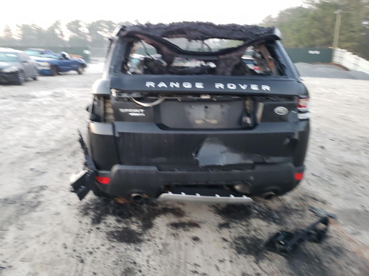 2015 Land Rover Range Rover - Image 6