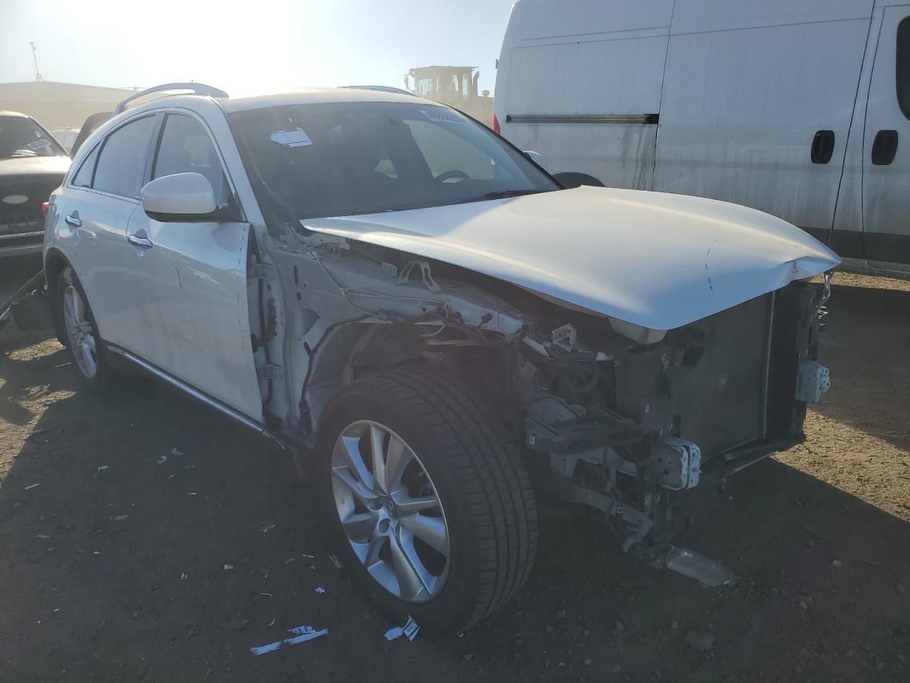 2014 Infiniti QX70 - Image 4