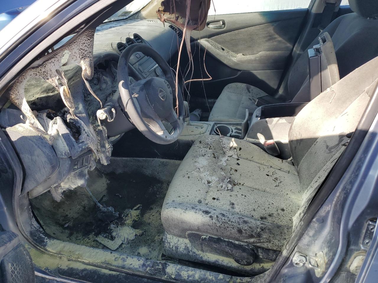 2012 Nissan Altima - Image 7