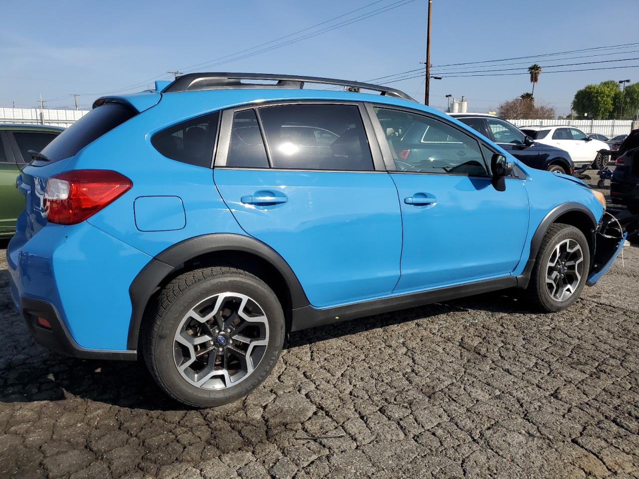 2016 Subaru XV - Image 3