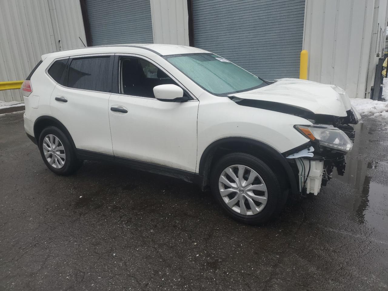 2016 Nissan Rogue - Image 4