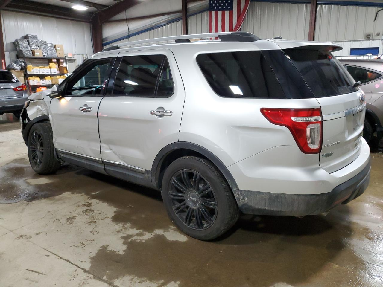 2012 Ford Explorer - Image 2