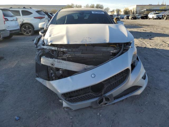 Sedans MERCEDES-BENZ CLA-CLASS 2016 Silver