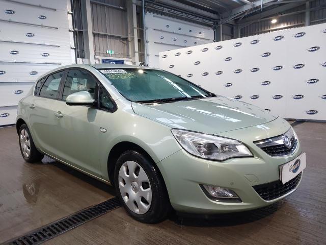 2010 VAUXHALL ASTRA EXCL