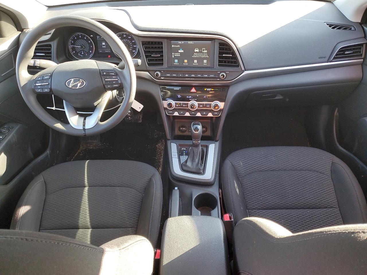 2020 Hyundai Elantra - Image 8