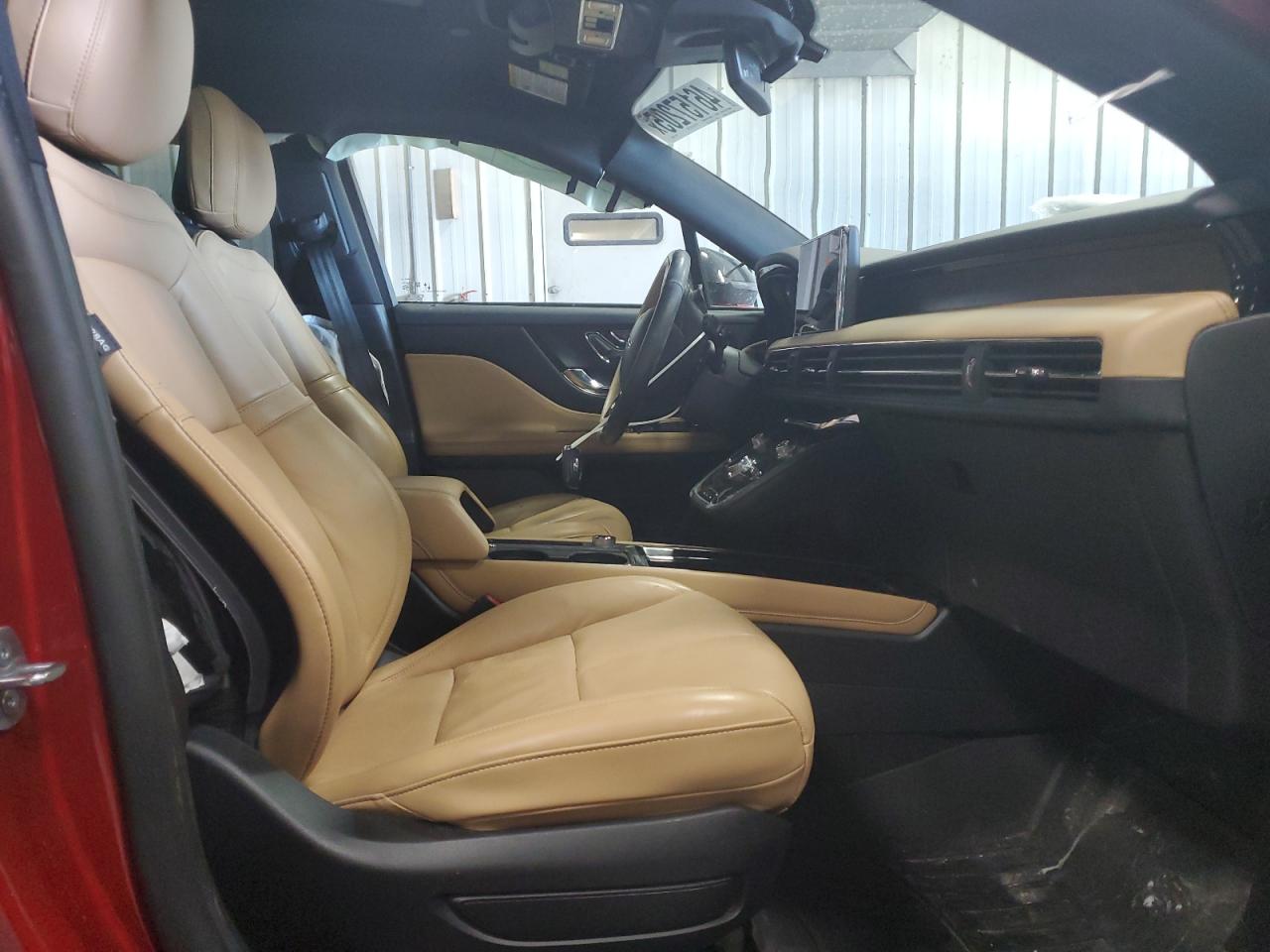 2020 Lincoln Corsair - Image 7
